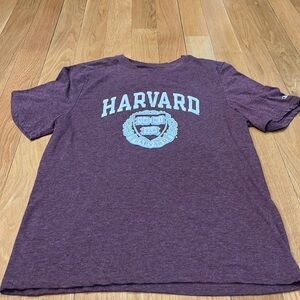 𝅺CHAMPION Harvard short sleeve shirt size small .